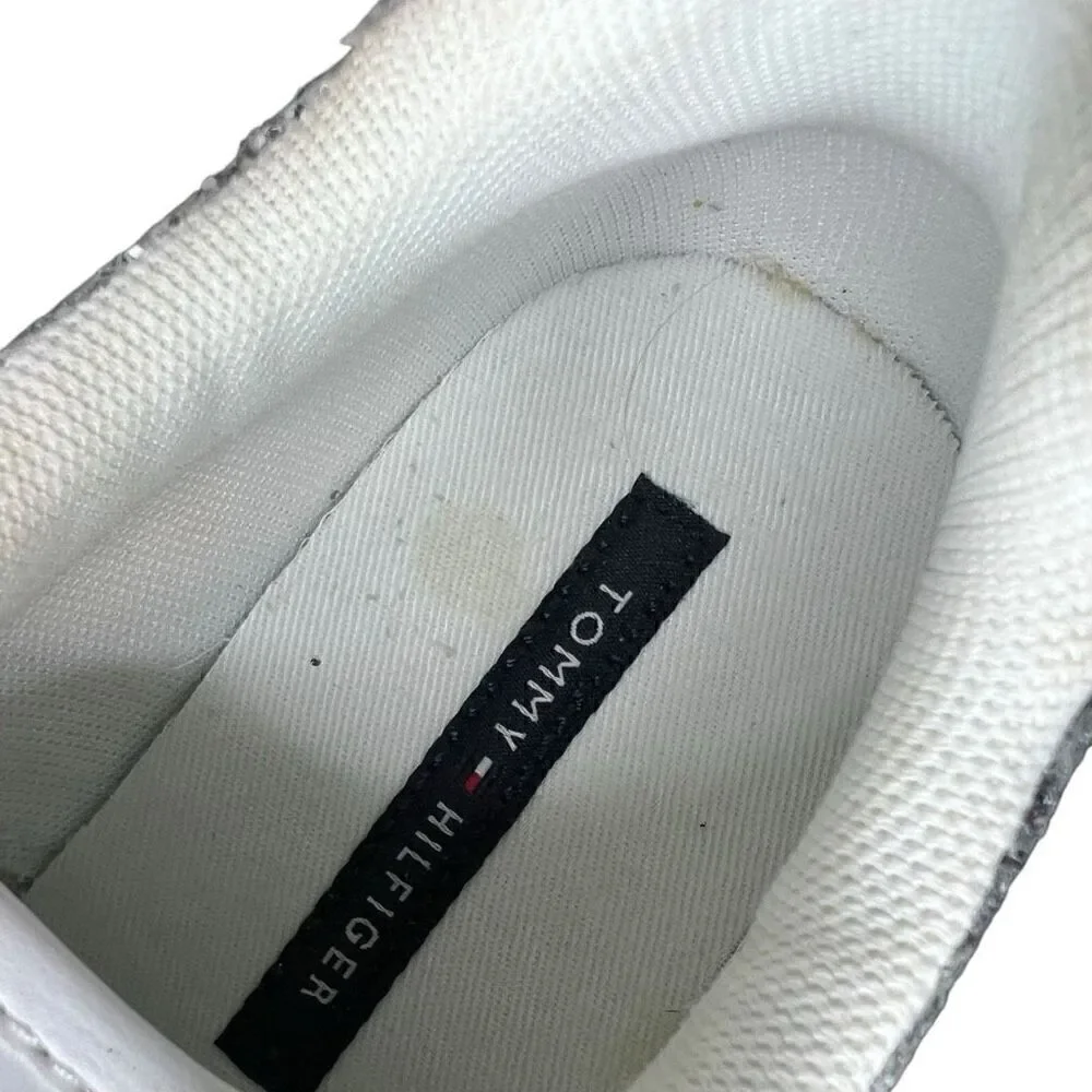 NEW Tommy Hilfiger Women’s Lemmi White Silver Blink Sneaker 8.5M